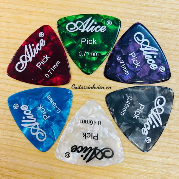 Pick gãy đàn guitar Alice 3 cái