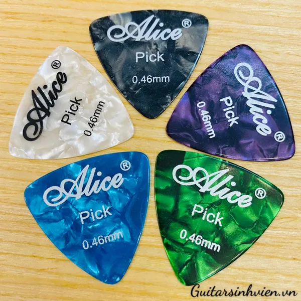 Pick gãy đàn guitar Alice 3 cái