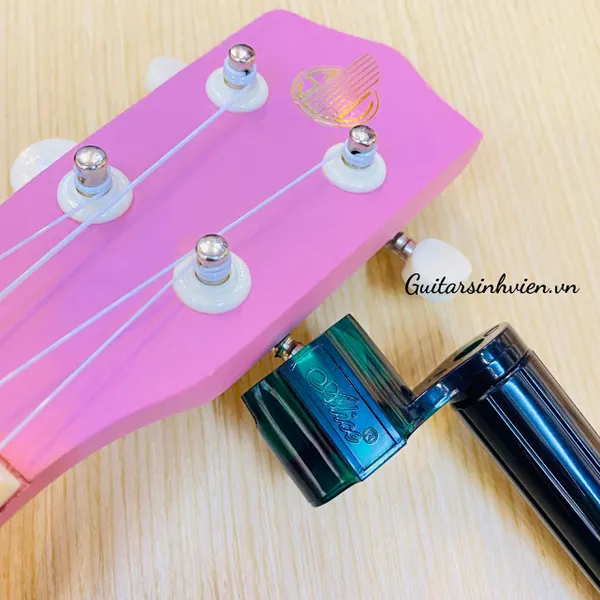 Tay Quay Thay Dây Đàn Guitar Alice