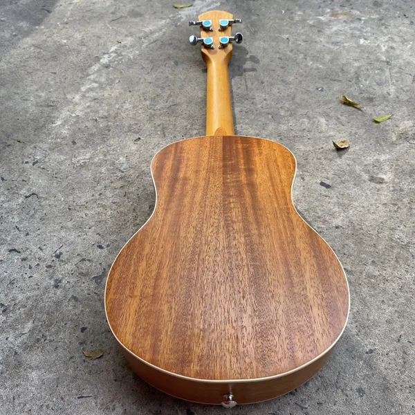 Đàn ukulele size tenor gỗ mahogany âm hay 