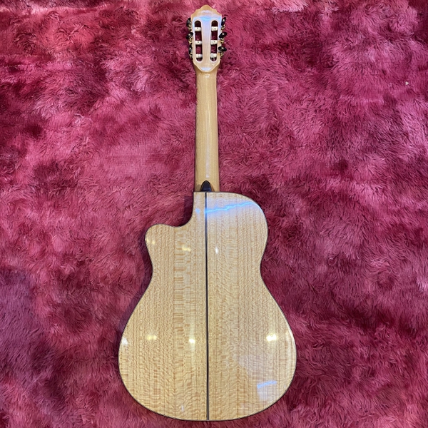 Đàn guitar classic thùng mỏng "Chí Tài" cao cấp SV-C6