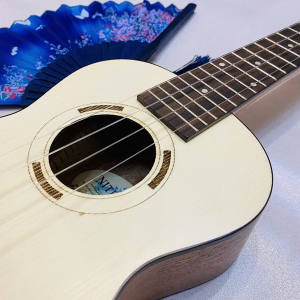 Đàn ukulele gỗ mahogany size concert UKU23