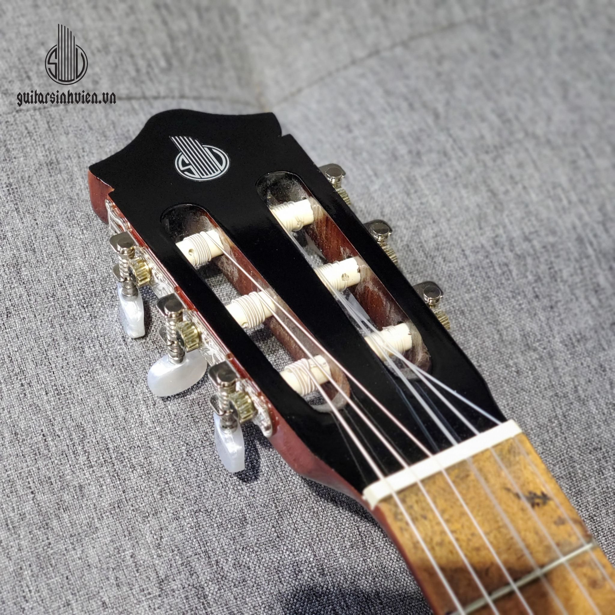 Đàn guitar classic giá rẻ SV - C1 - Bấm êm tay, có ty chống cong cần