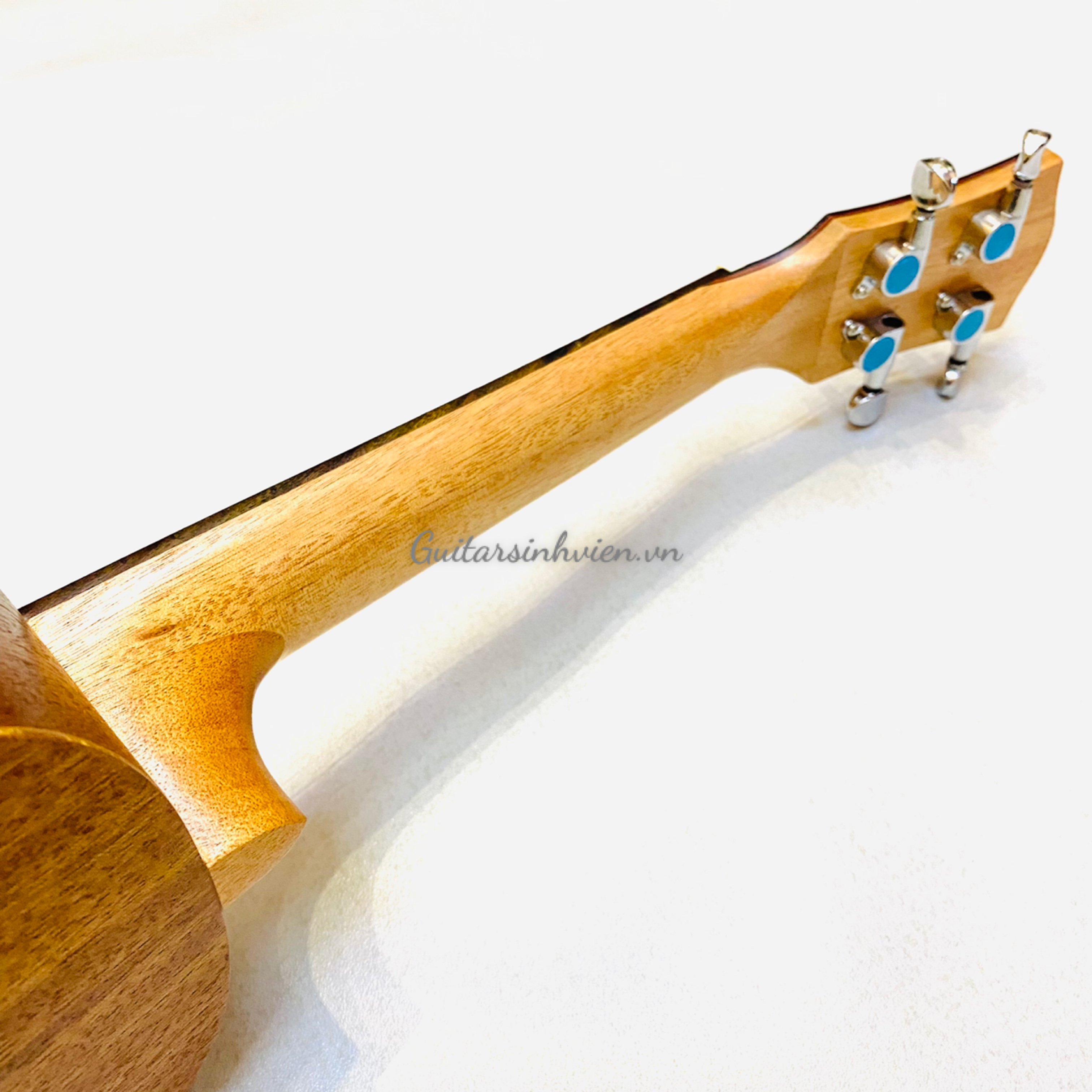 Đàn ukulele size concert gỗ mahogany