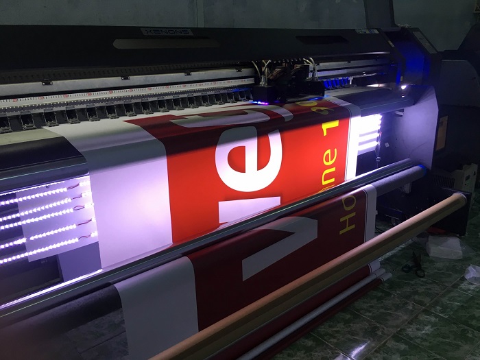 Máy in UV phẳng khổ lớn Máy in UV phẳng khổ lớn