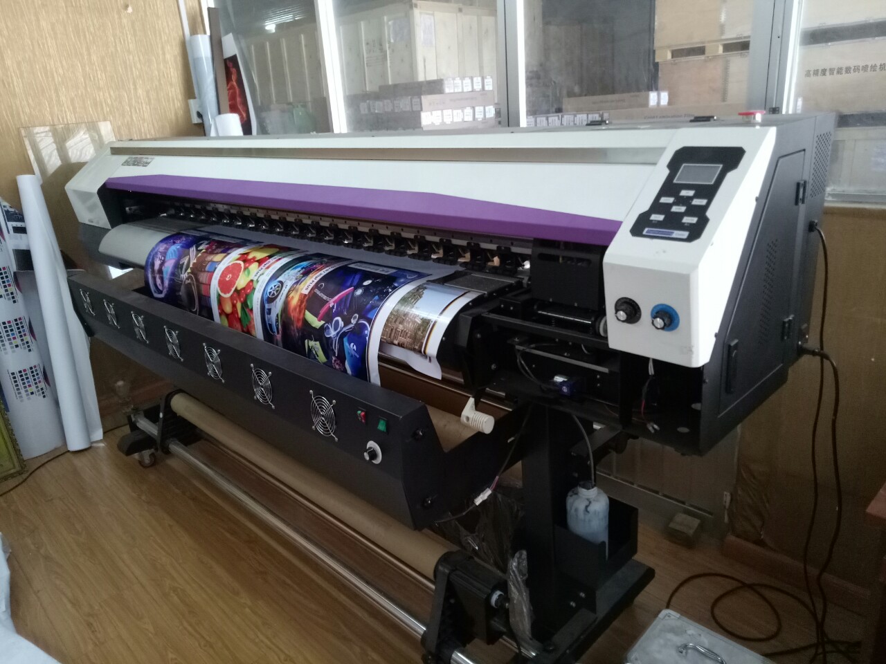 Máy in bạt quảng cáo khổ lớn tại Bình Thuận Máy in bạt quảng cáo khổ lớn tại Bình Thuận