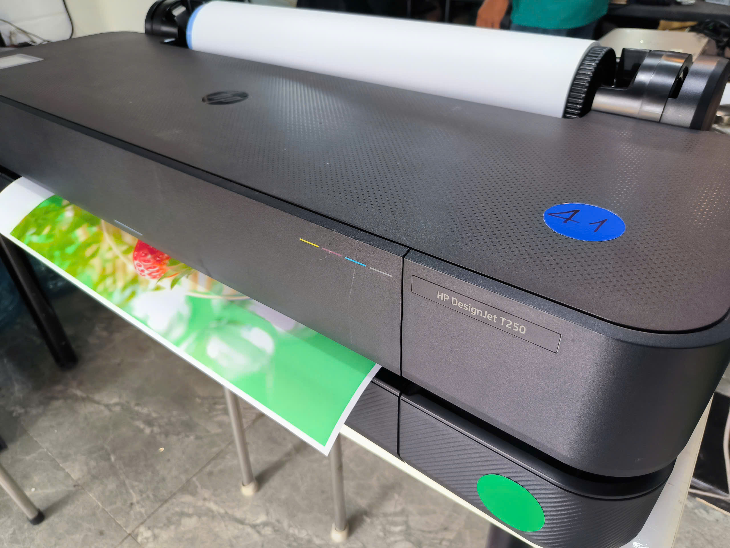 thanh lý máy in a1 hp T250 cũ giá tốt tại tphcm thanh lý máy in a1 hp T250 cũ giá tốt tại tphcm