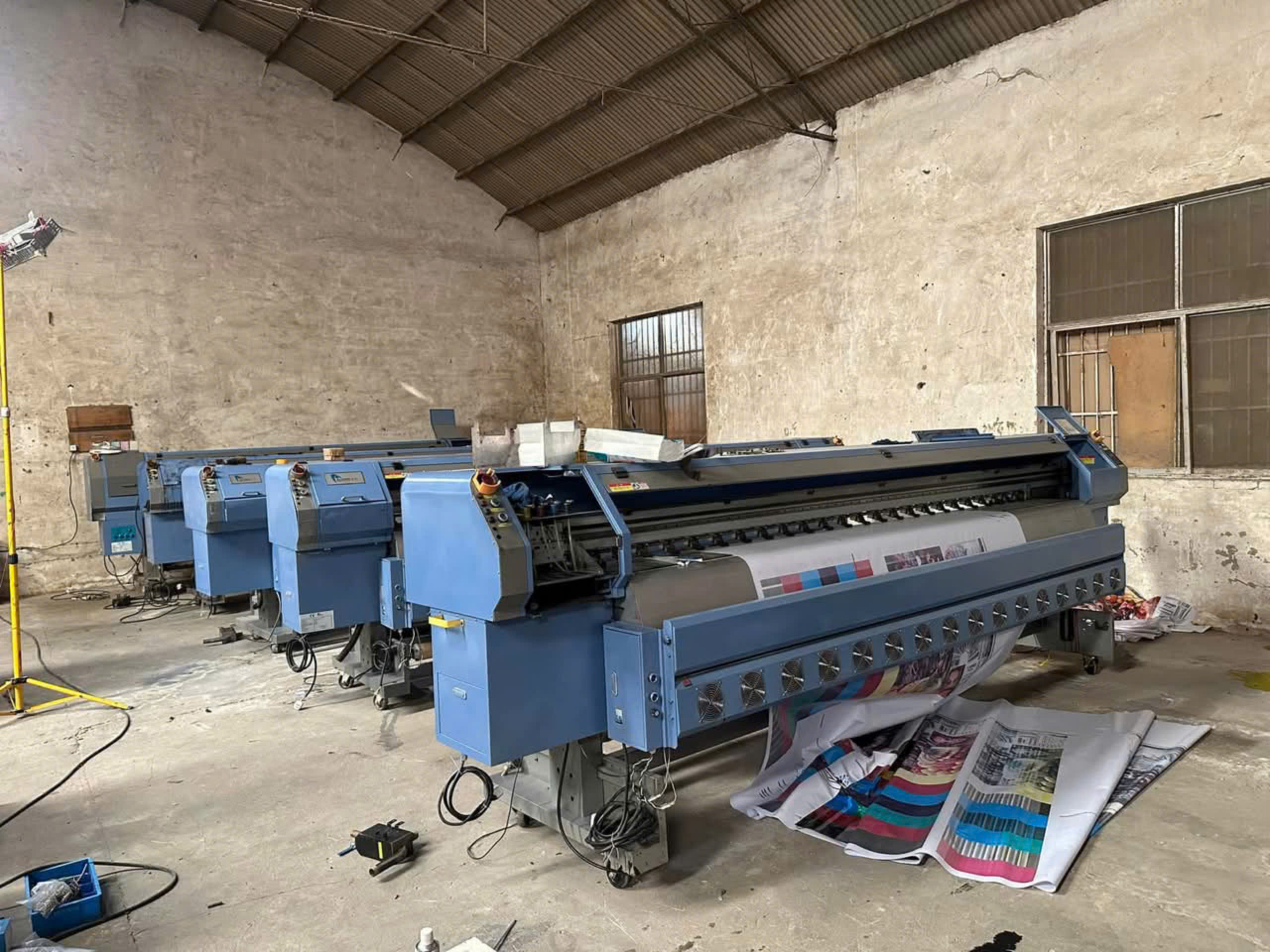 Lợi Ích Khi Thanh Lý Máy In Bạt Hiflex Hư Cũ Giá cao Lợi Ích Khi Thanh Lý Máy In Bạt Hiflex Hư Cũ Giá cao