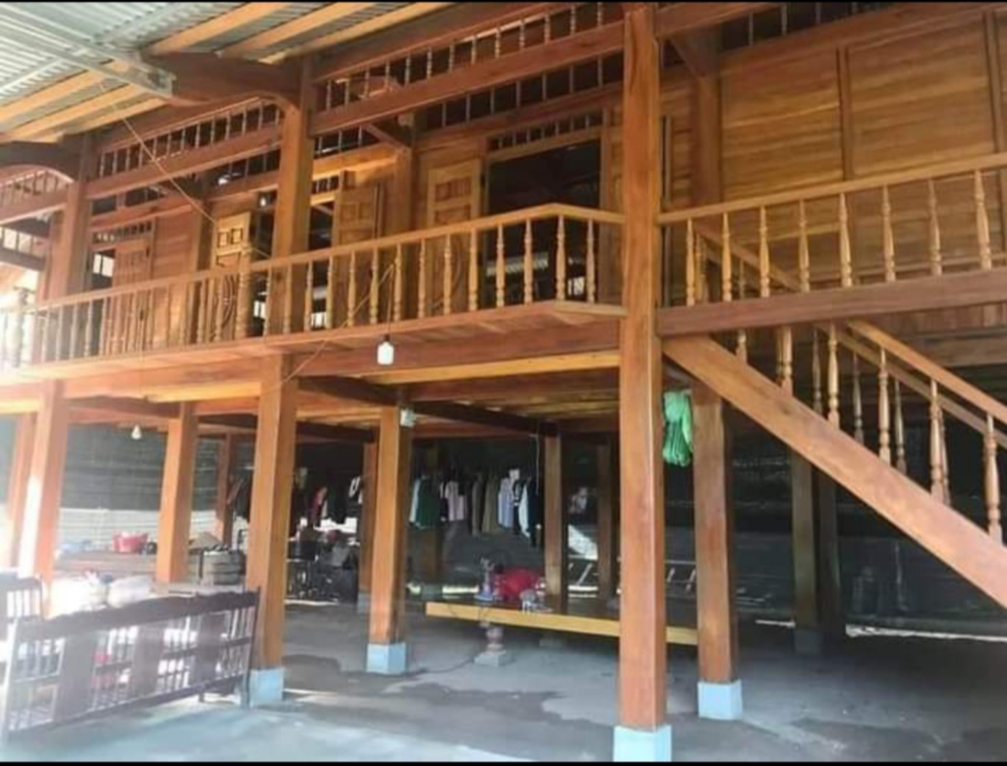 Nhà gỗ cao cấp Long An