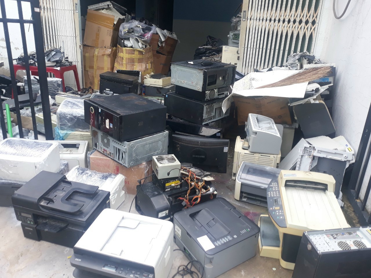 THU MUA MÁY IN HƯ GIÁ CAO TPHCM THU MUA MÁY IN HƯ GIÁ CAO TPHCM