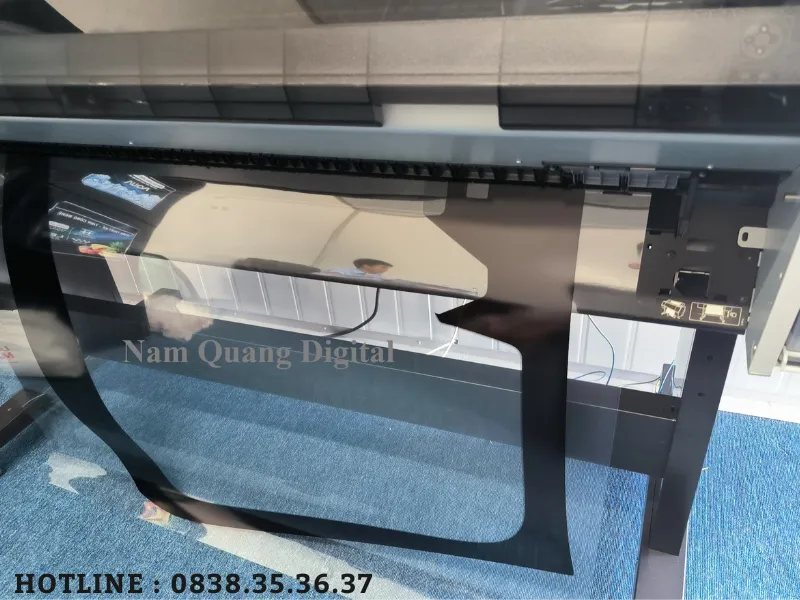 Máy Xuất Phim Chế Bản: Giải Pháp Tối Ưu Cho Ngành In chụp bản LỤA