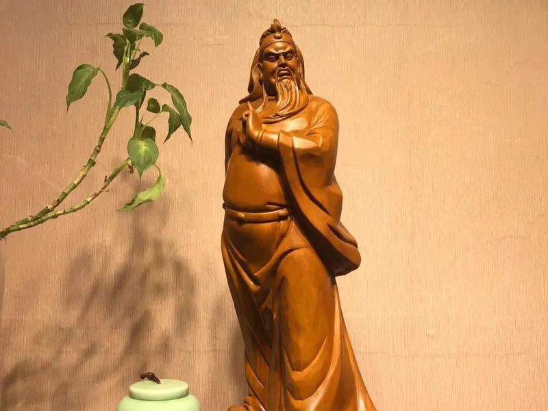 TUYỂN TẬP TƯỢNG QUAN CÔNG