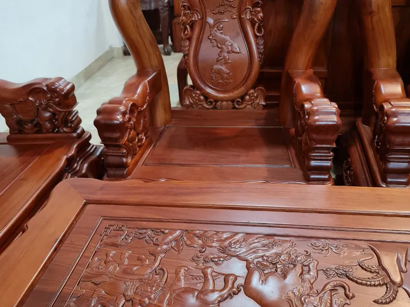 Bộ Bàn Ghế Voi Chiến Cột 13 - Gỗ Hương