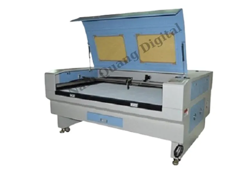 Máy cắt khắc laser 1390 là gì? Vì sao làm biển hiệu quảng cáo nên đầu tư dòng máy này?