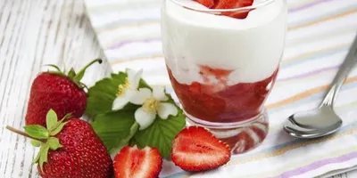 10 Công thức làm trắng da bằng sữa chua không đường