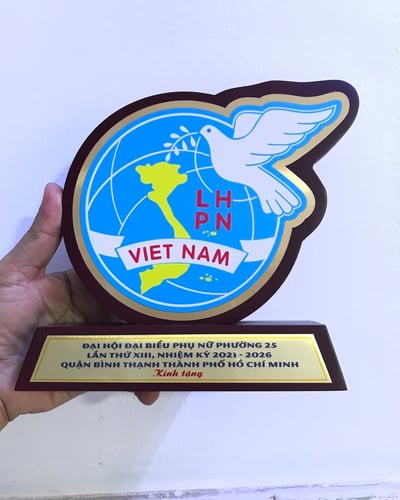 Bảng vinh danh - 1