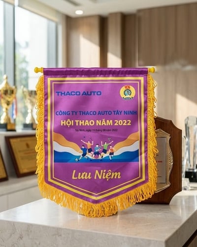 Mẫu Cờ Lưu Niệm Hội Thao