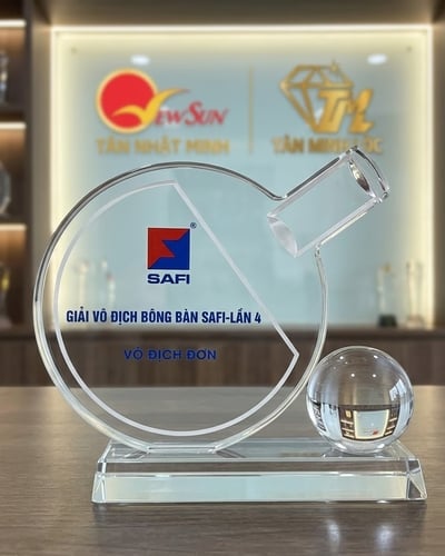 Cúp pha lê bóng bàn (5)