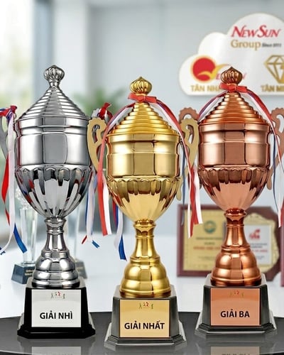 Cúp thể thao cúp kim loại VÀNG BẠC ĐỒNG 