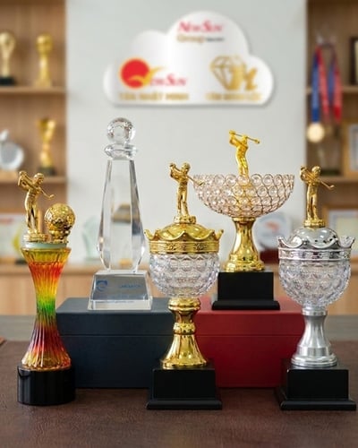 Cúp golf đẹp - độc đáo - 10