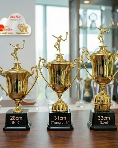 Cúp Nhựa giá rẻ, Cúp thể thao, CÚP CẦU LÔNG TENNIS