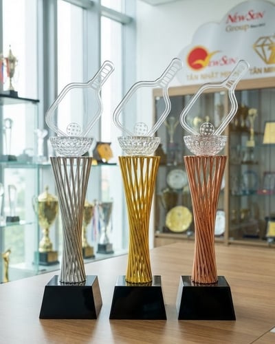 Làm - Mẫu Cúp Pickleball Mới - Sản Xuất Theo Yêu Cầu (9)