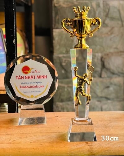 Cúp tennis pha lê nhập CAO CẤP -56