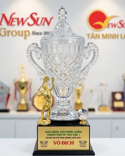 Cúp tennis, cầu lông pha lê -60