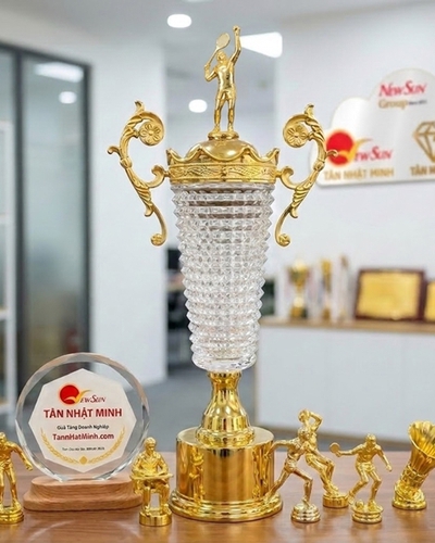 Cúp thể thao ĐẸP 15