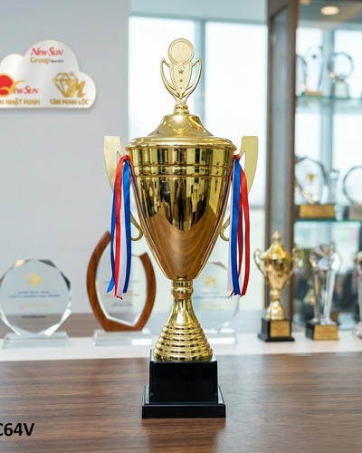 Cúp lưu niệm kim loại SIÊU TO KHỔNG LỒ