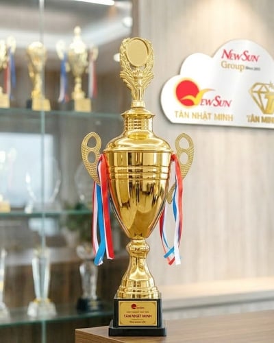 Cúp Thể Thao, Cúp Kim Loại Đẹp - Mới Nhập 6 - Cao 62 - 78 cm