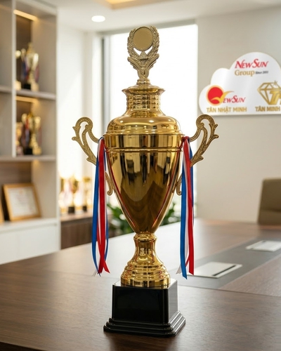 Cúp Thể Thao, Cúp Kim Loại Đẹp - Mới Nhập 4 , CAO 73 CM