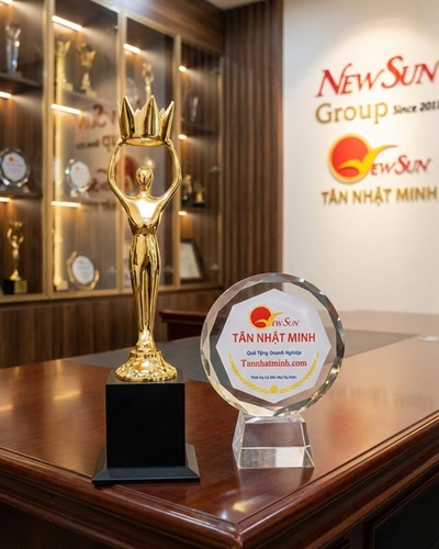 Cúp Ấn Độ, Cúp Vinh Danh Lưu Niệm Cao Cấp (662)