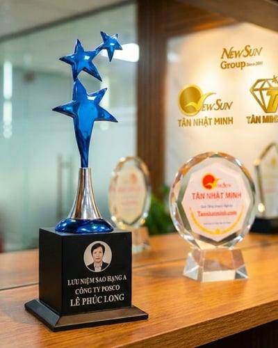 Mẫu Cúp Ấn Độ, Cúp Vinh Danh Lưu Niệm Đẹp (704)