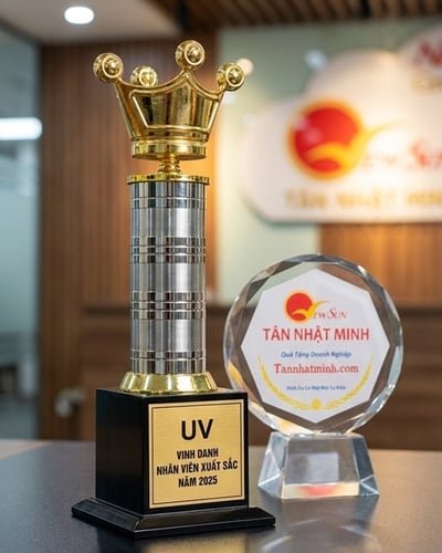 Giá Cúp Ấn Độ, Cúp Vinh Danh Lưu Niệm Rẻ Đẹp (591)