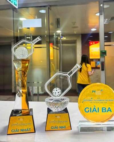 Làm - Mẫu Cúp Pickleball Mới - Sản Xuất Theo Yêu Cầu (5)