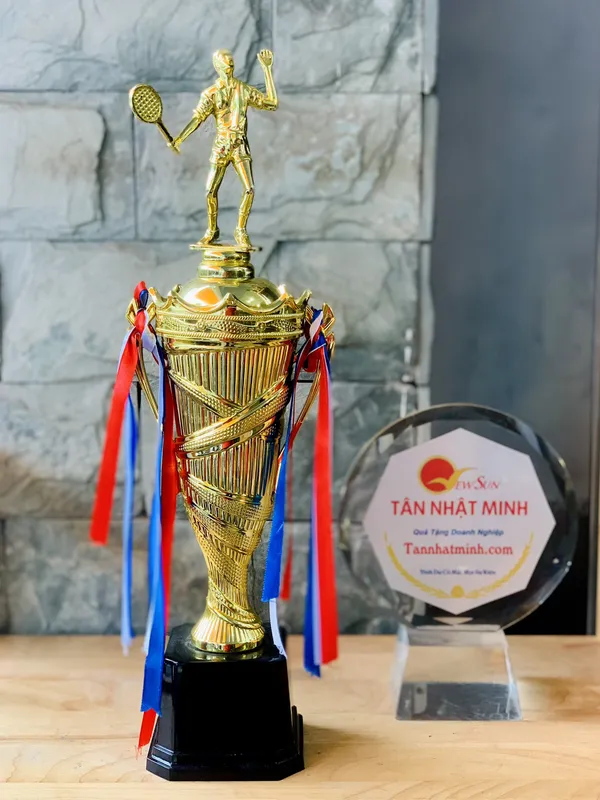 Cúp tennis nhựa 62