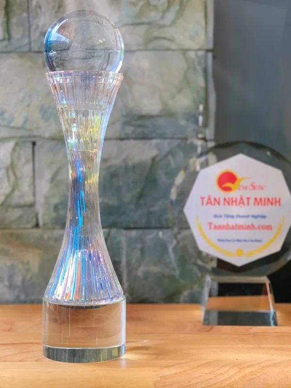 Cúp pha lê bóng bàn (2)