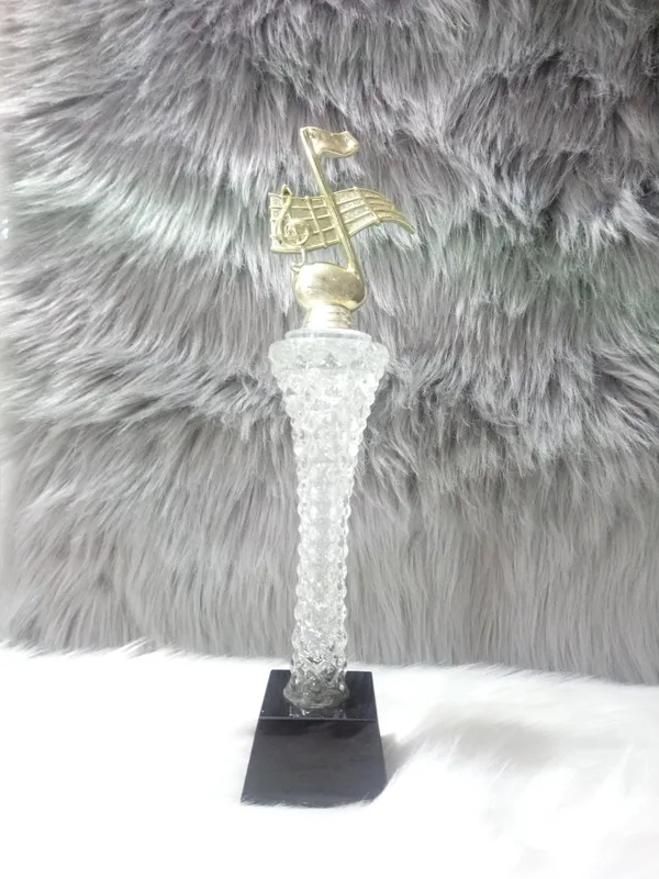 Cúp pha lê âm nhạc 12