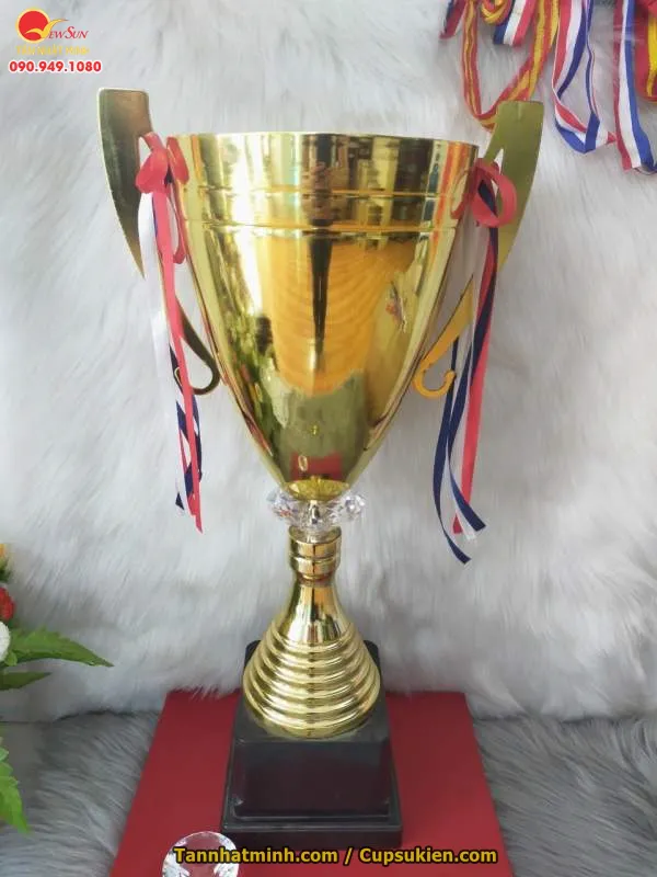 Cúp lưu niệm kim loại SIÊU TO KHỔNG LỒ