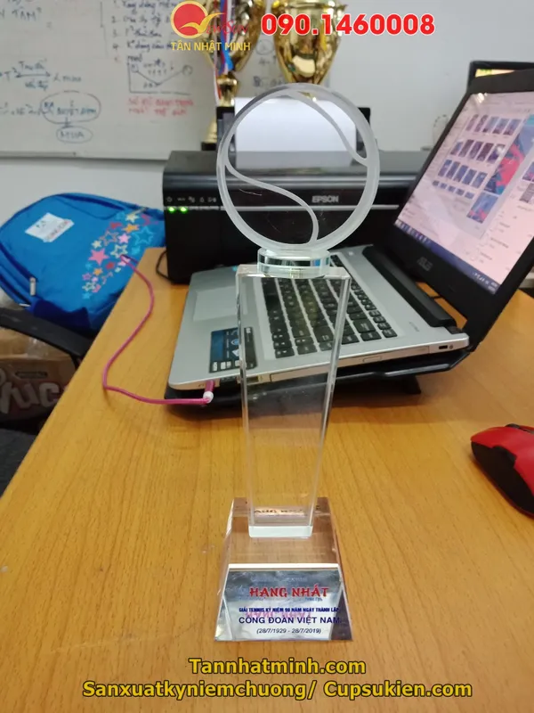 Cúp pha lê tennis, cúp lưu niệm (18D)