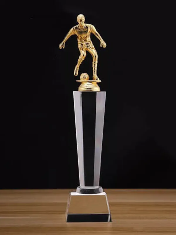 Cúp bóng đá pha lê ĐẸP (3)