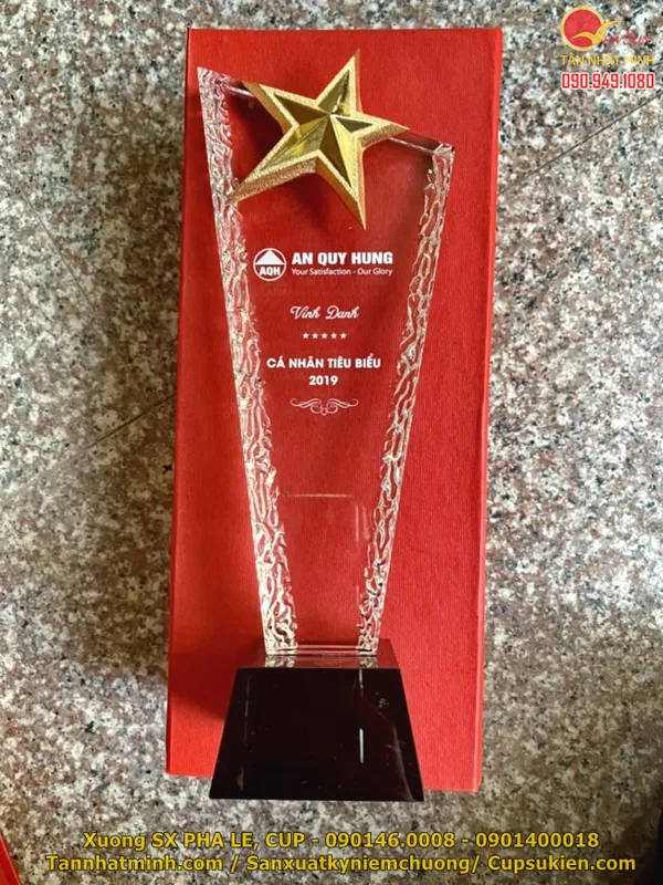 Cúp bóng đá thể thao ĐẸP 11