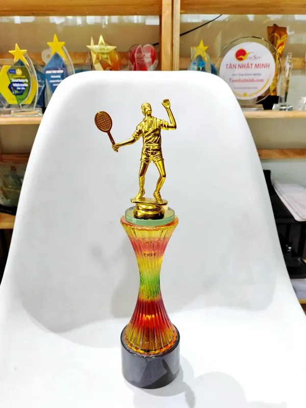 Cúp tennis, cầu lông 68