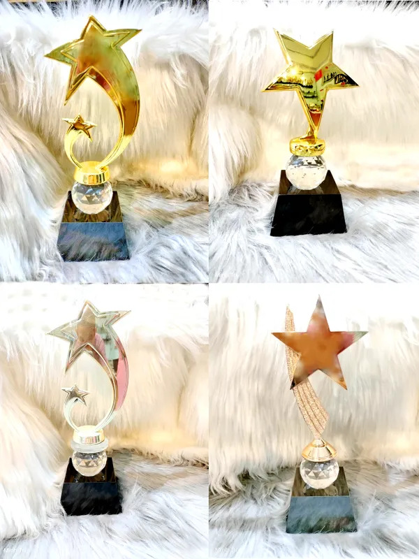 Cúp lưu niệmm cúp ngôi sao - thân kim loại