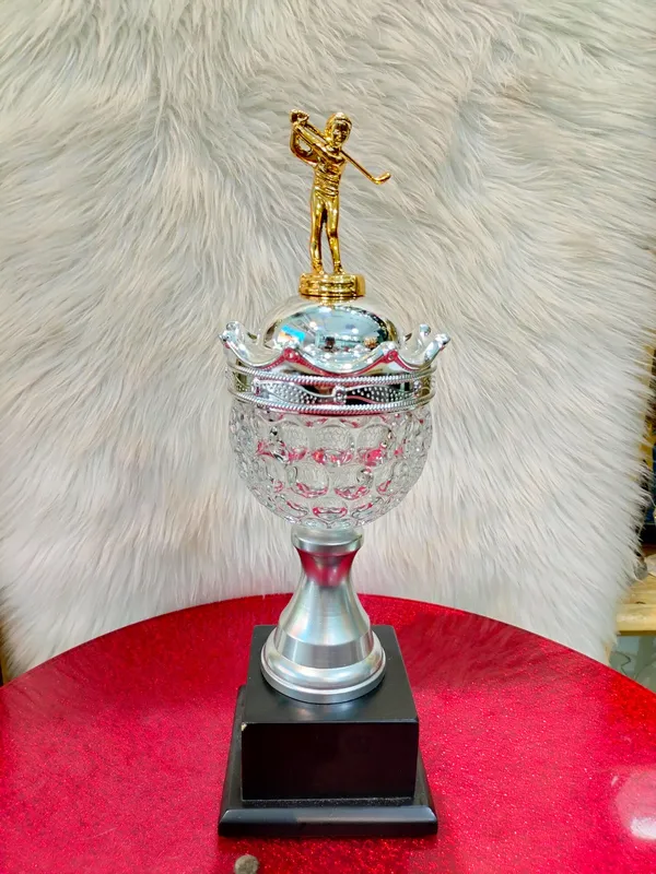 cúp golf đẹp - độc đáo -5