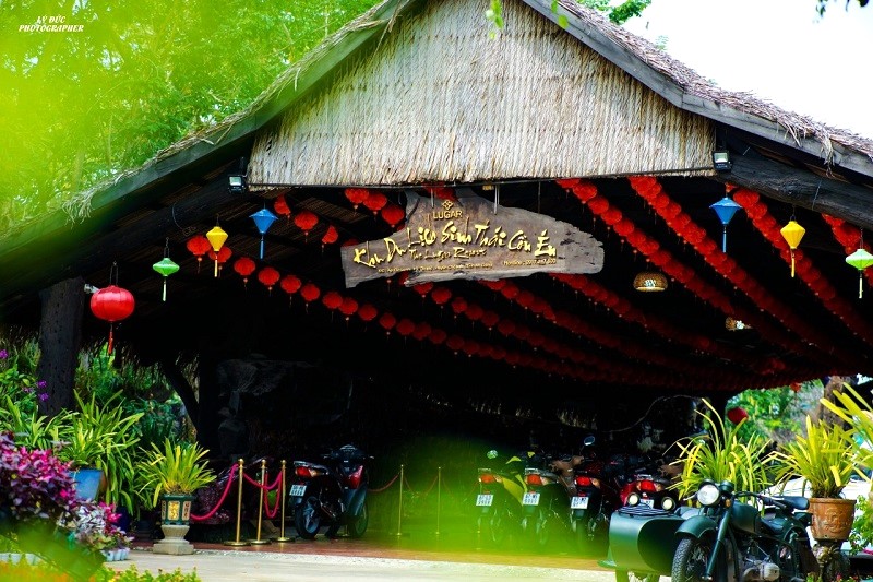 Tour du lịch Chợ Quê Đồng Tháp Cồn Én An Giang 1 Ngày