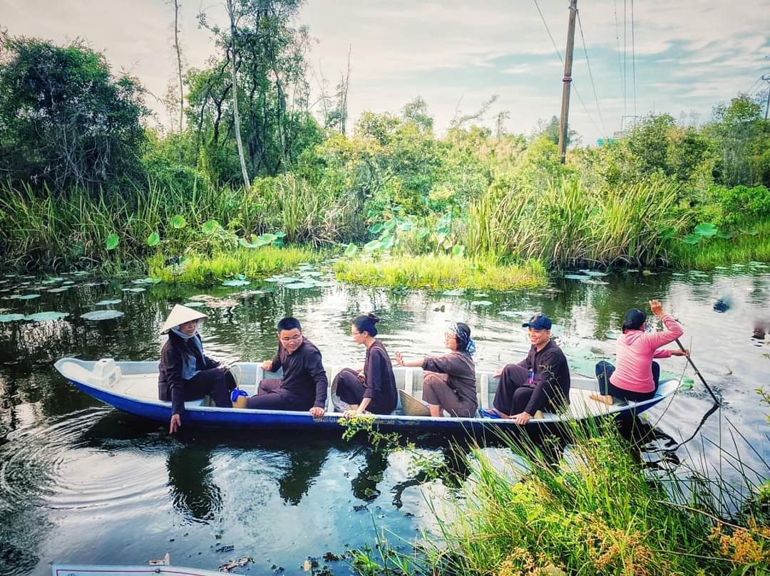 Tour làng nổi Tân Lập ở Long An 1 Ngày mùa đẹp nhất