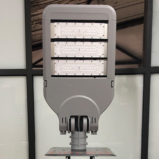 Đèn đường Led CITILIGHT 3 MODUL-DRIVER PHILIPS CTL313P 160W - Phong cách sống hiện đại