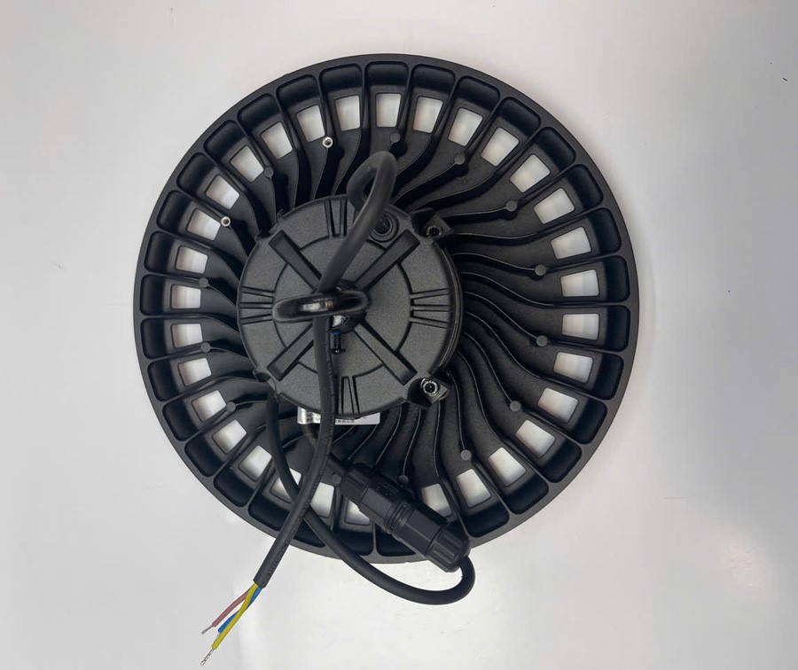 Đèn nhà xưởng Citilight Fortimo High Bay ứng dụng đa dạng trong công nghiệp và thương mại.